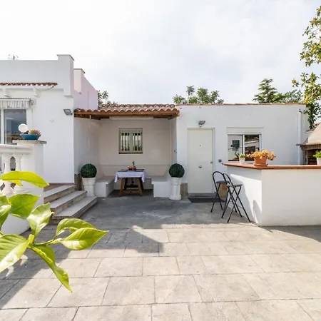 Goldhome - Casa 4 Habitaciones, Piscina Privada Climatizada בית נופש