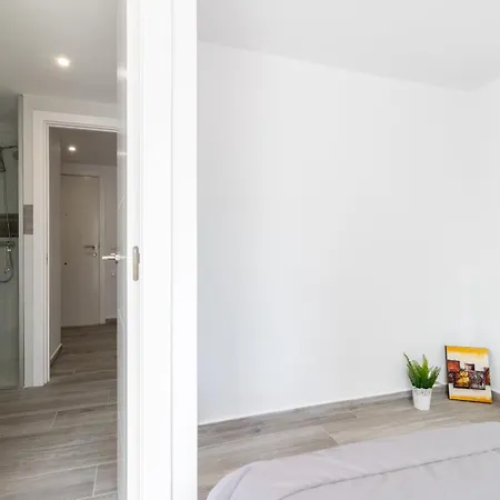 Goldhome - Casa 4 Habitaciones, Piscina Privada Climatizada * Empuriabrava